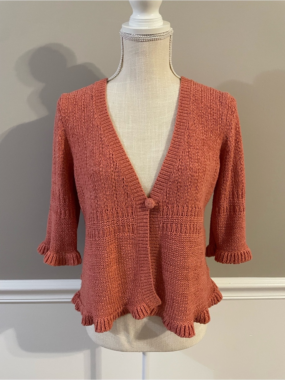 august Silk Ruffled V-Neck Knit Cardigan | Size Small